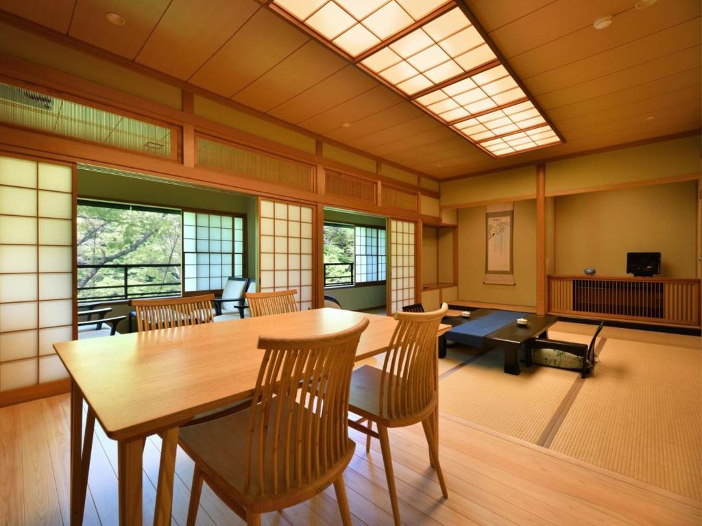 Toryukan Tatami Room