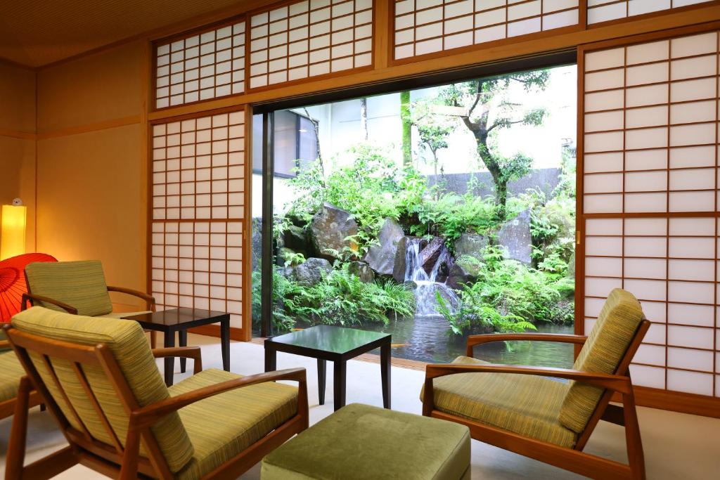 Tsubaki Ryokan Garden View Room
