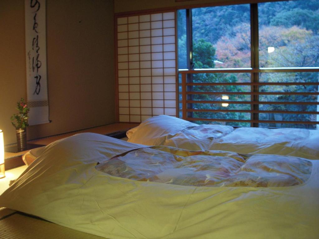 Tsubaki Ryokan Tatami Room