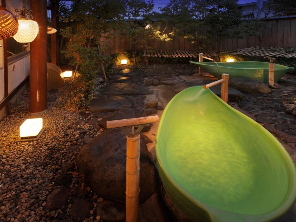 Tsukinoike Ryokan Outdoor Bath