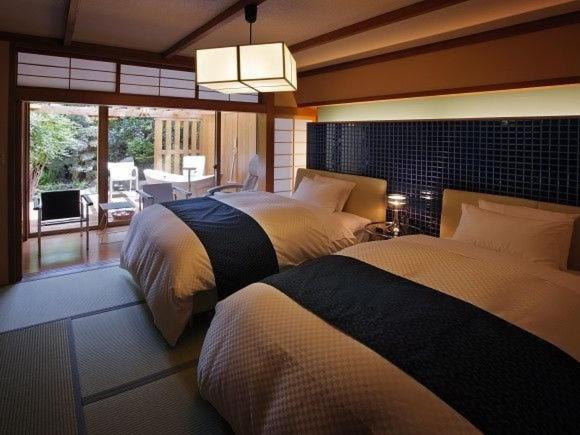 Tsukinoike Tatami Room