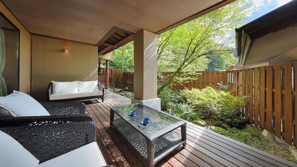 Tsuruya Ryokan Private Terrace
