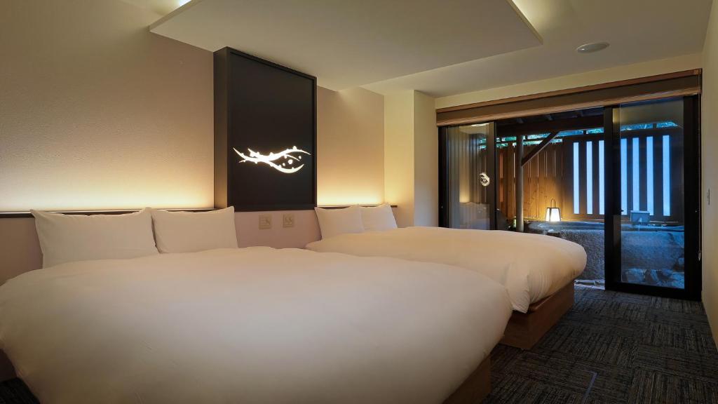 Tsuruya Twin Bedroom