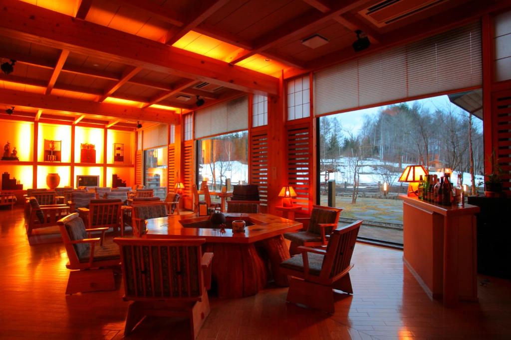 Tsutaya Tokinoyado Kazari Ryokan Lounge