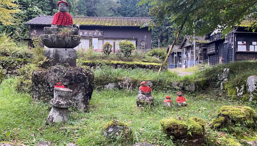 Turtle Inn Nikko Annex Hotori An Jizo Statues Garden