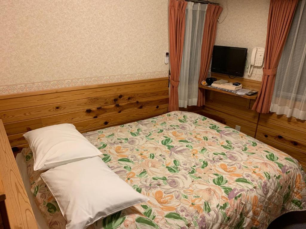 Turtle Inn Nikko Bedroom