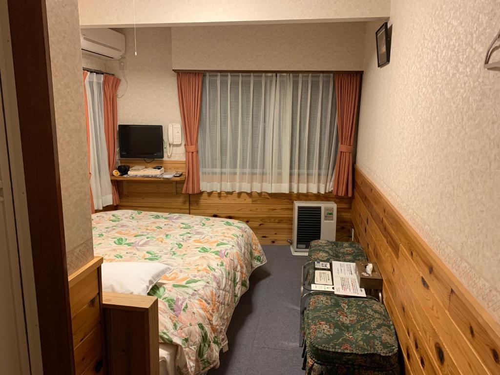 Turtle Inn Nikko Twin Room