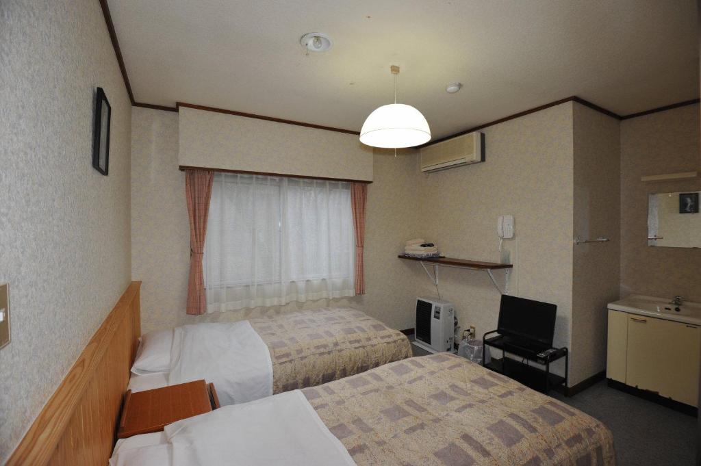 Turtle Inn Nikko Twin Room