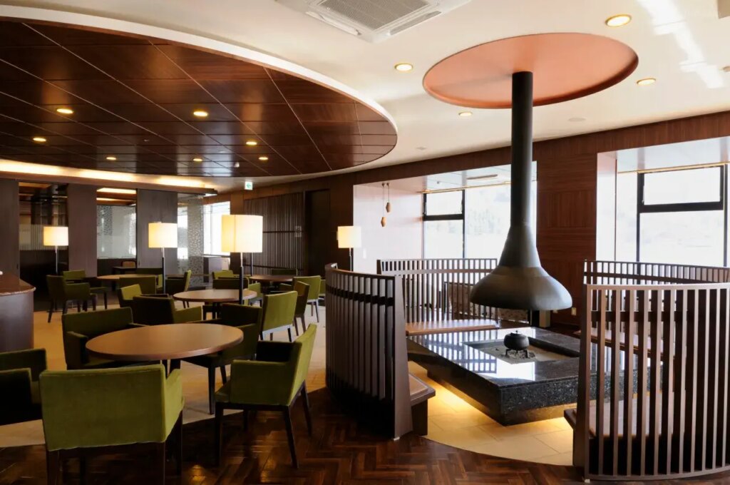 Ubuya Lounge Fireplace