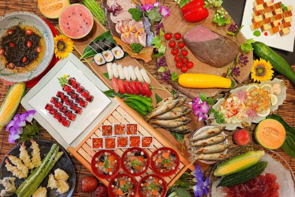 Urabandai Lake Resort Geihinkan Nekoma Rikyu Buffet Spread