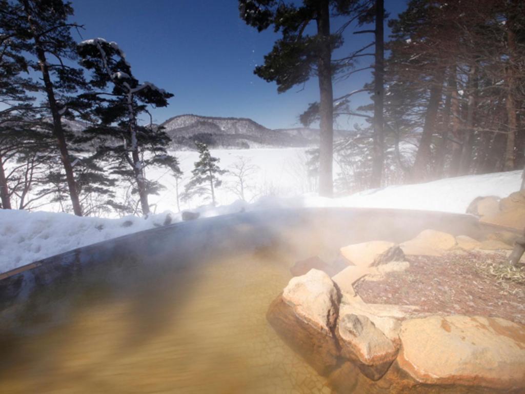 Urabandai Lake Resort Geihinkan Nekoma Rikyu Open Air Onsen