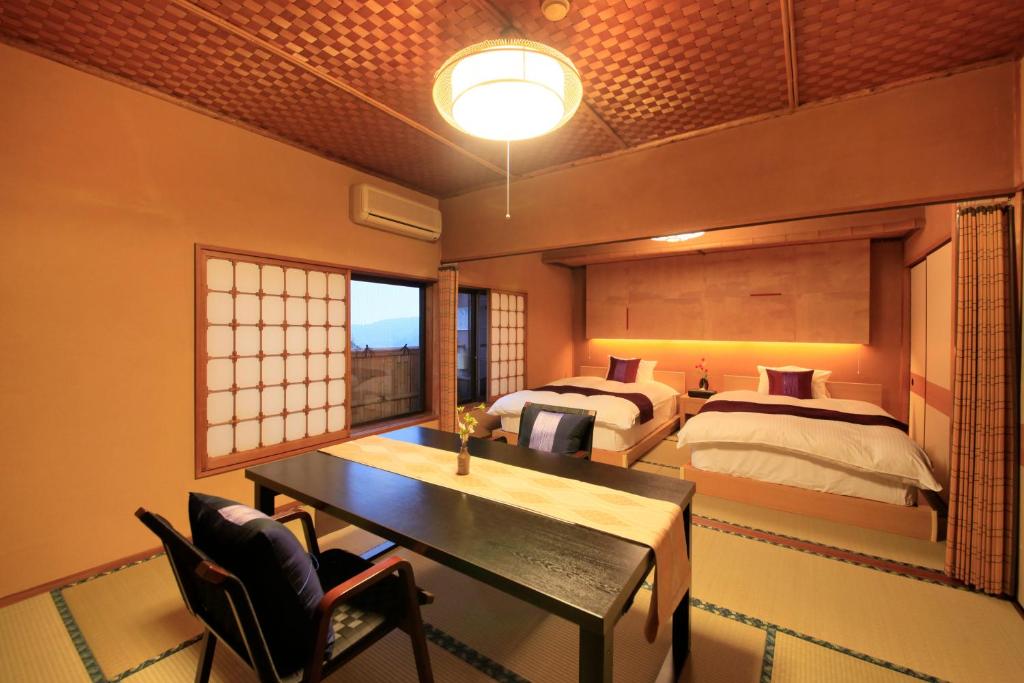 Wakamatsu Hakone Yugawara Tatami Room