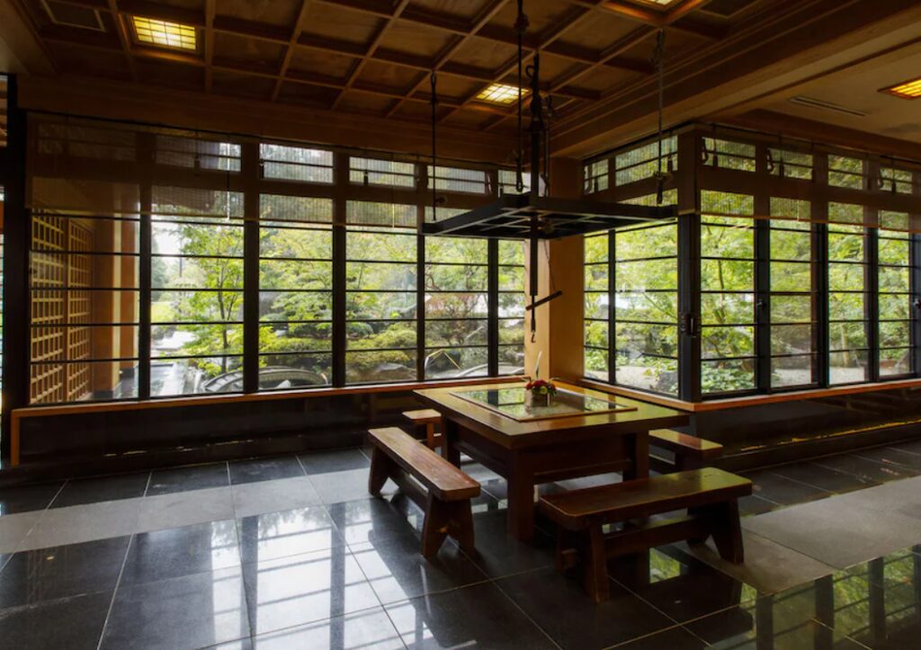 Wakamiro Japanese Lounge