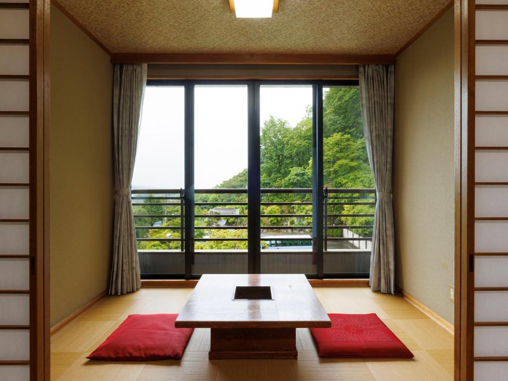 Wakamiro Ryokan Japanese Room Balcony