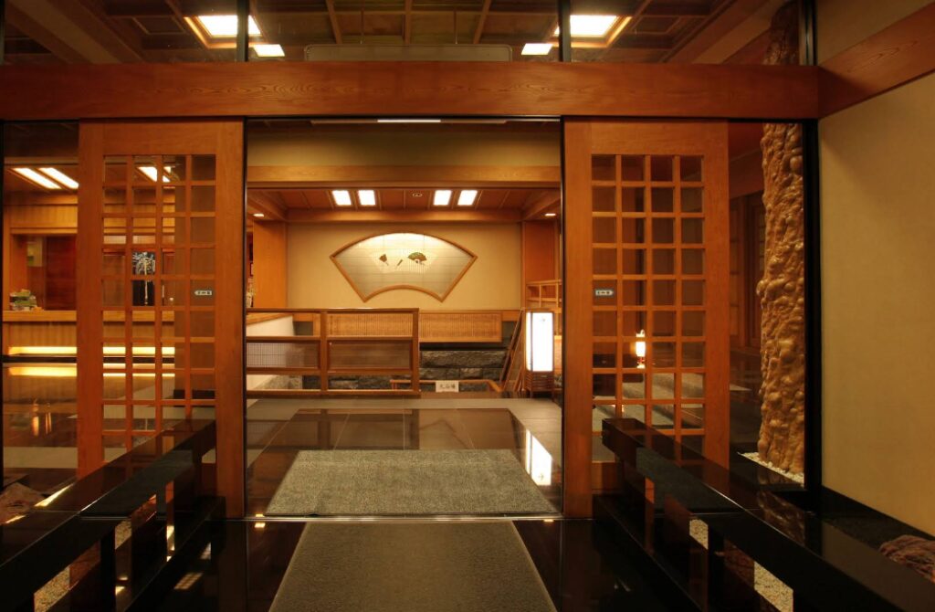 Wakamiro Ryokan Lobby Entrance