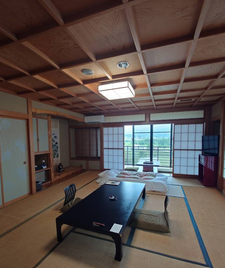 Wakamiro Tatami Room