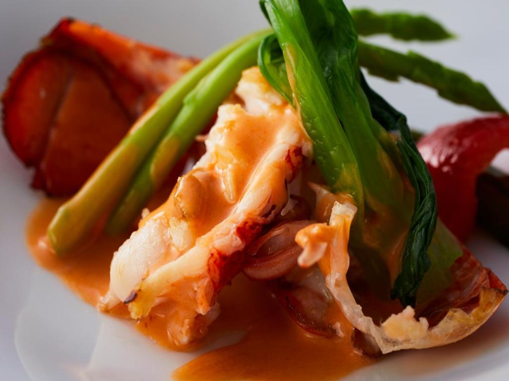 Wans Resort Yamanakako Lobster Dish