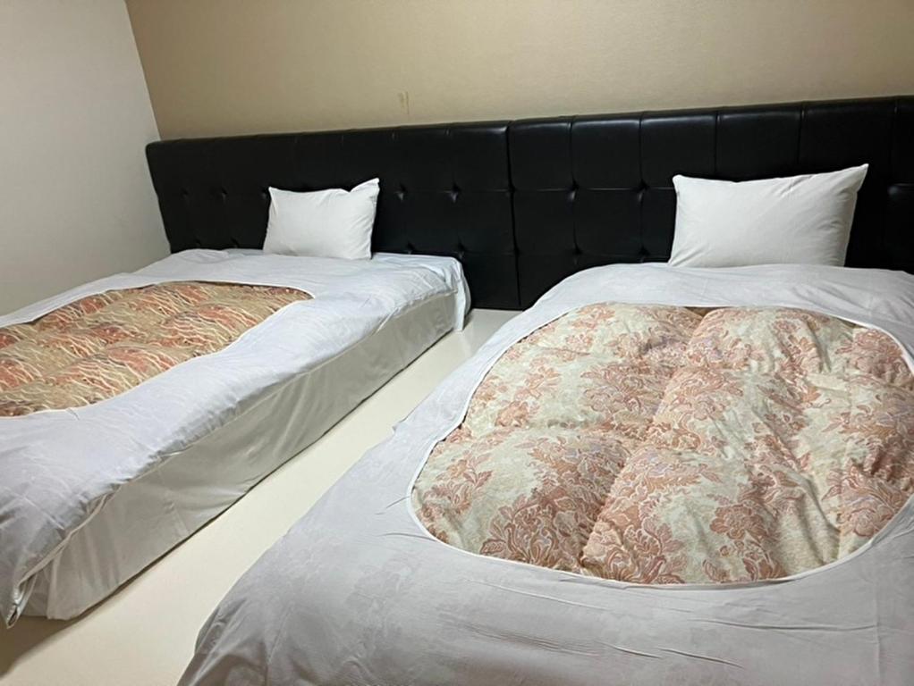 Wellness Forest Ito Twin Bedroom
