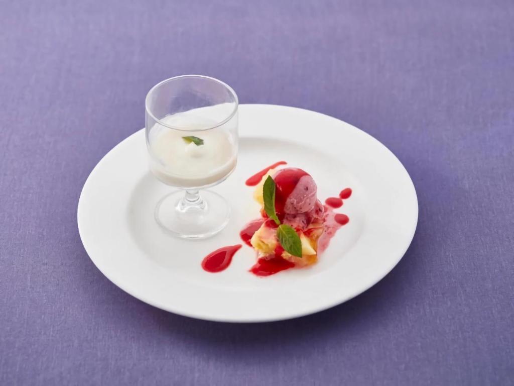Wellness Forest Nasu Dessert Plate