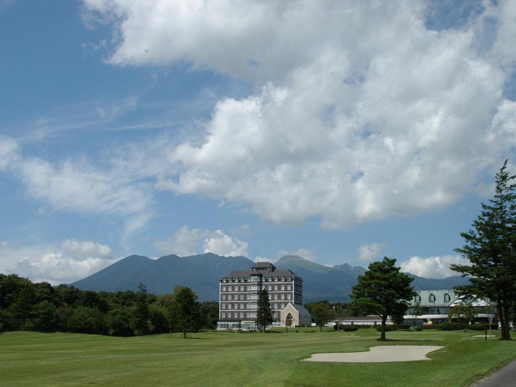 Wellness Forest Nasu Ryokan Golf Course Mountain View