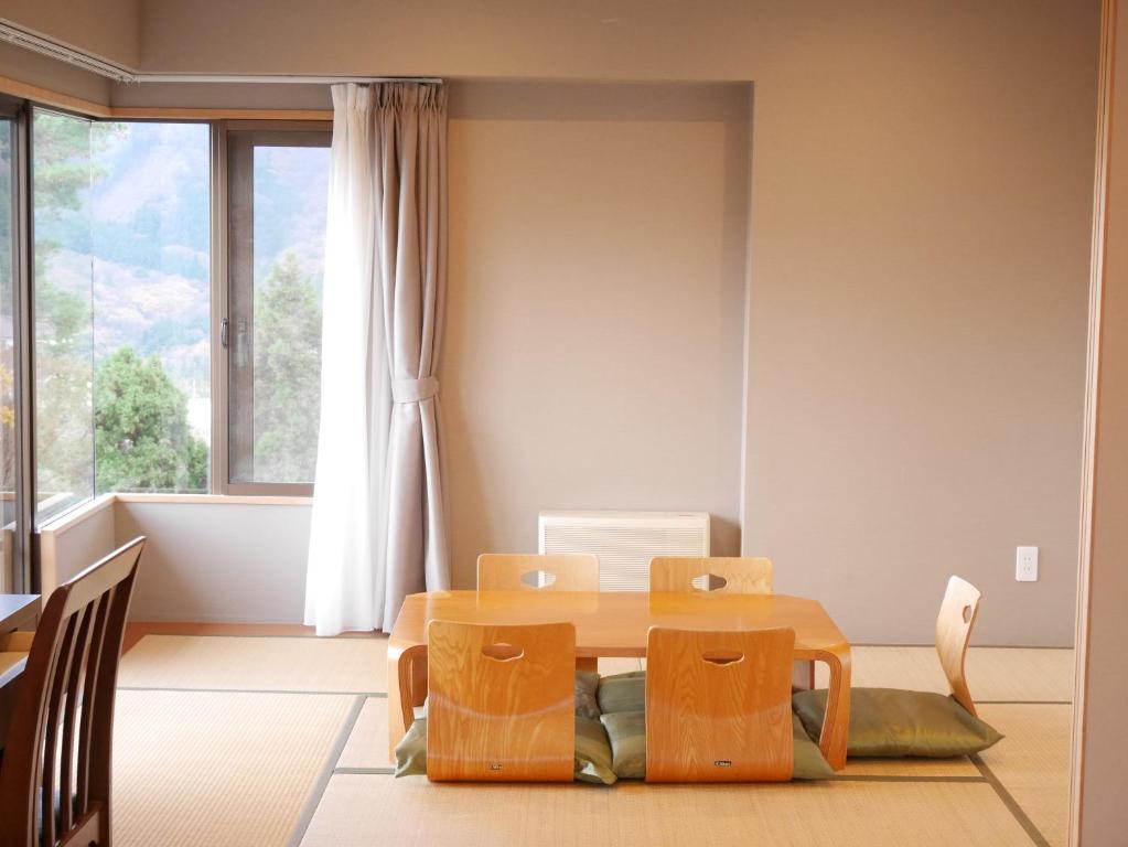 Wisterian Life Club Forest Of Verde Tatami Room