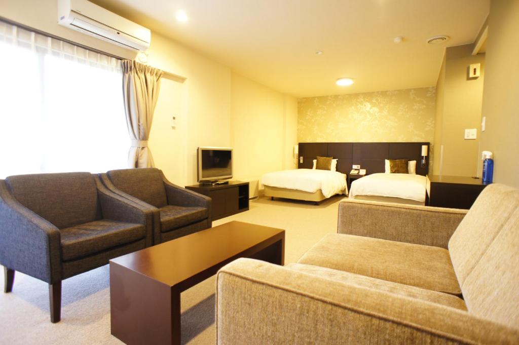 Wisterian Life Club Forest Of Verde Twin Room