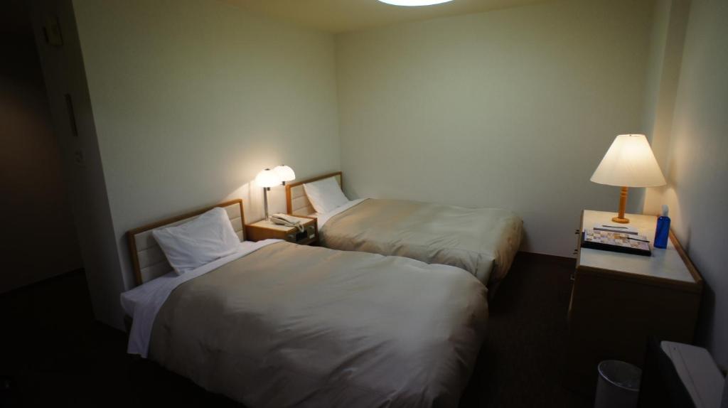 Wisterian Life Club Forest Of Verde Twin Room
