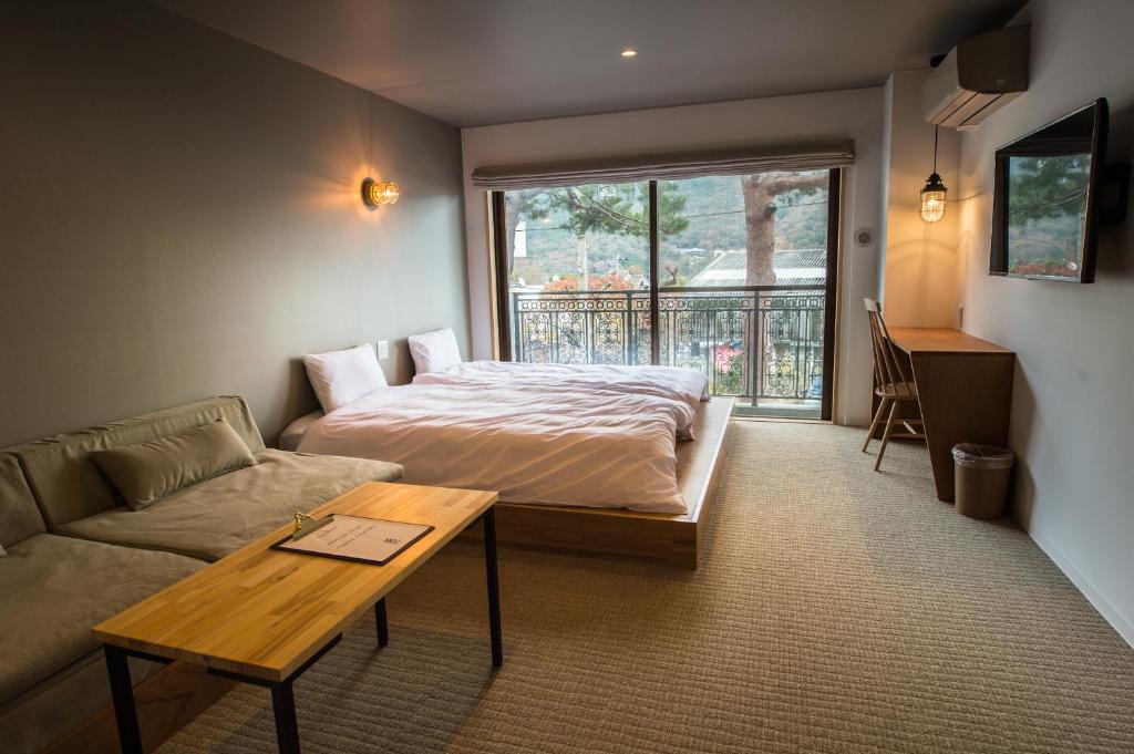 Wpu Hakone Modern Room