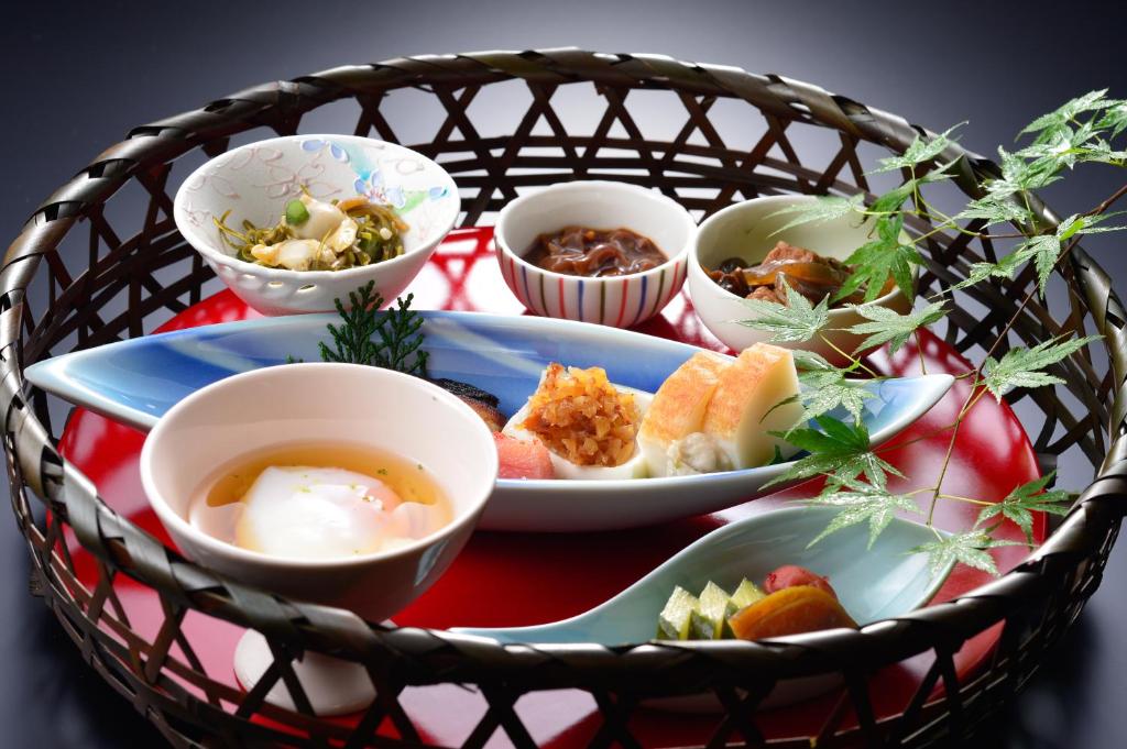 Yaeikan Kaiseki Meal