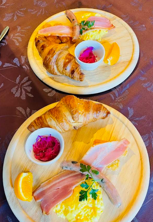 Yatsugatake Hotel Fuuka Breakfast Plates