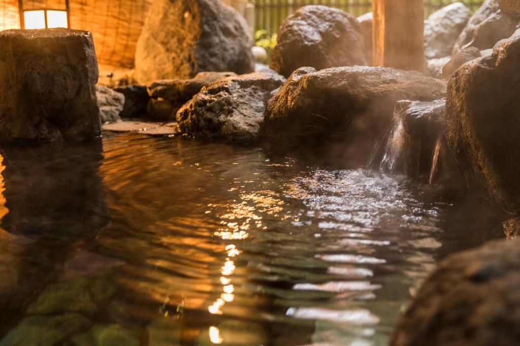 Yoritomo No Yu Honjin Onsen Bath