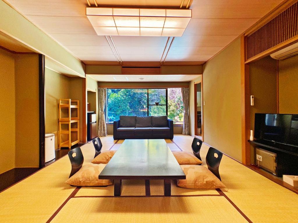 Yoritomo No Yu Honjin Tatami Room