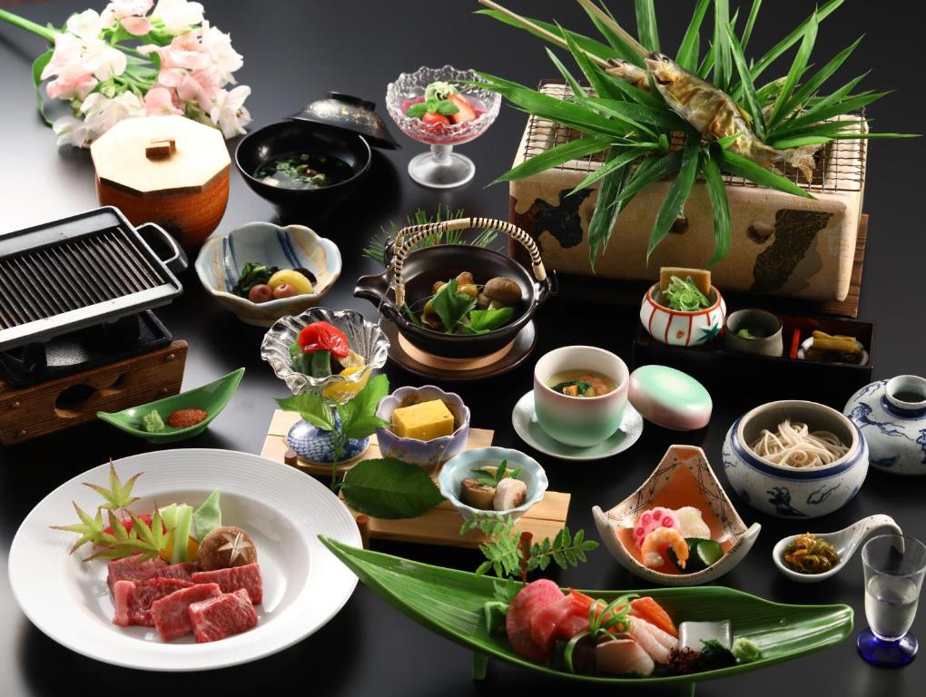 Yoshinotei Kaiseki Dinner