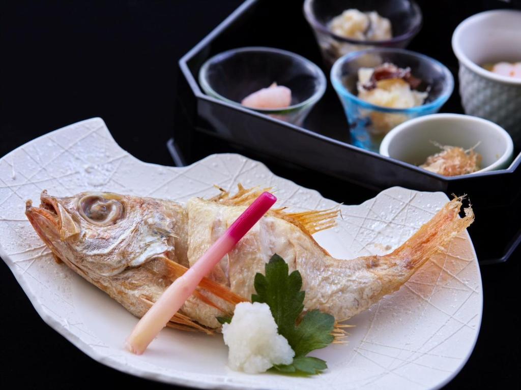 Yudagami Onsen Hotel Koyanagi Grilled Fish Dish