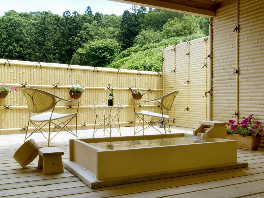 Yudagami Onsen Hotel Koyanagi Open Air Bath