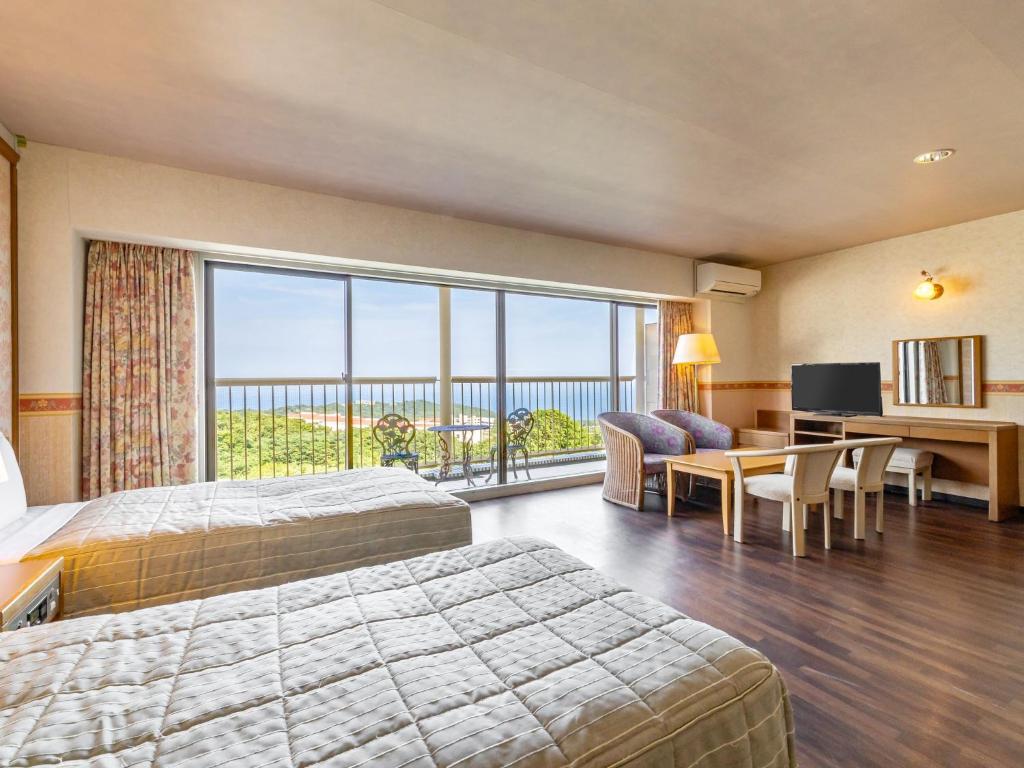 Yufuri Izukogen Ocean View Twin Room