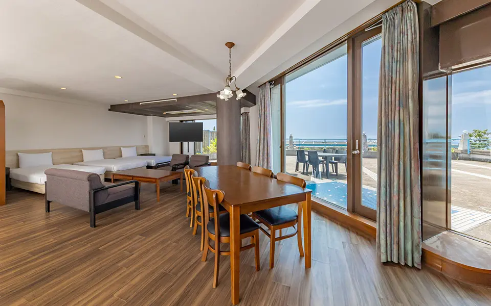 Yufuri Izukogen Oceanview Suite Room