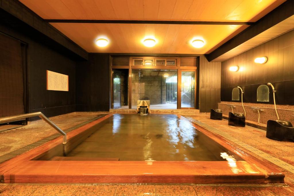 Yugawara Fuga Indoor Onsen Bath