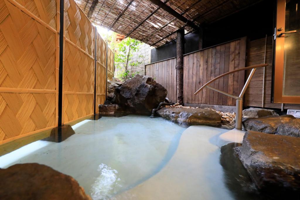 Yugawara Fuga Open Air Onsen