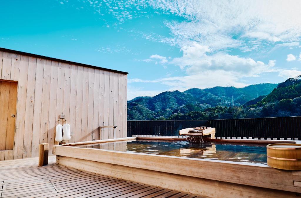 Yugawara Fukiya Open Air Onsen