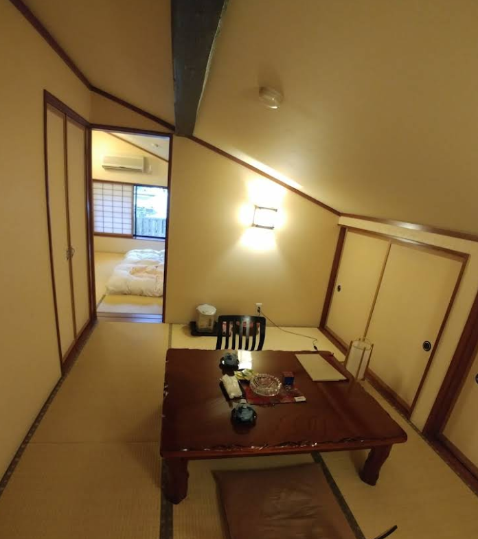 Yuka Sanzo An Tatami Room