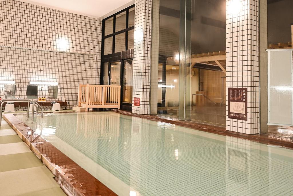Yukai Resort Awazu Grand Hotel Indoor Onsen Pool