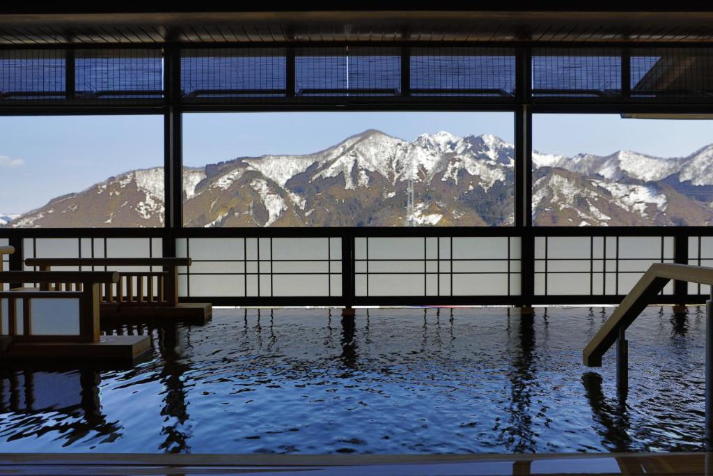 Yukinohana Mountain View Onsen