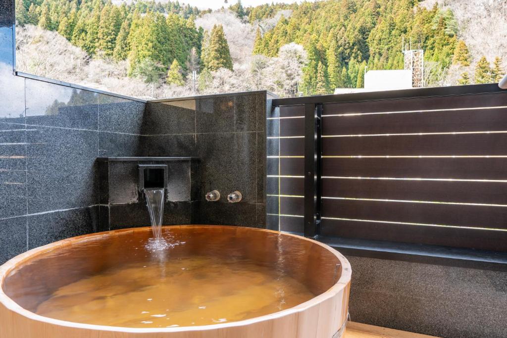 Yumori Onsen Hostel Private Onsen Bath