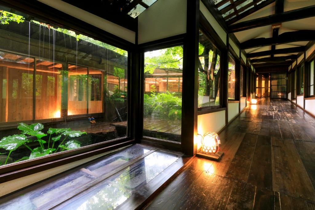 Yumoto Choza Wooden Corridor Garden View