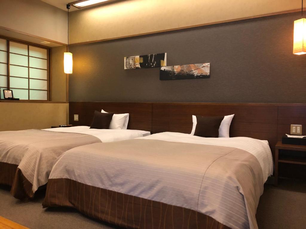 Yunushi Ichijoh Twin Bedroom