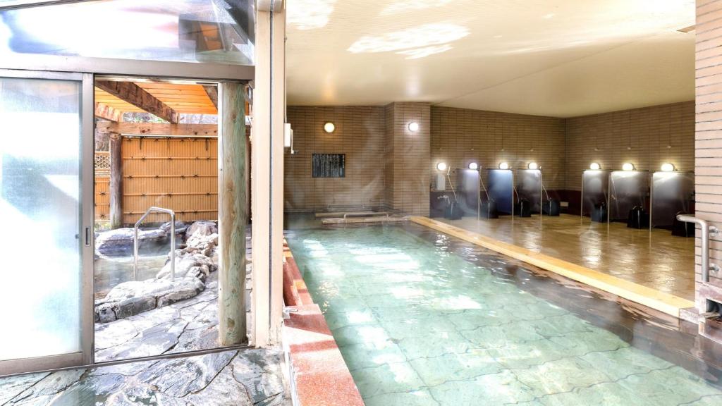 Yutorelo Nasushiobara Indoor Outdoor Onsen Bath