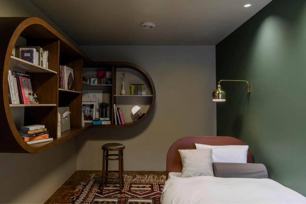 Yutorie Modern Guest Room