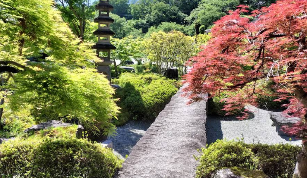 Yuttari No Sato Inaka Japanese Garden