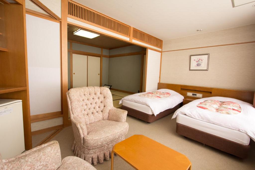Yuzawa Grand Hotel Tatami Room